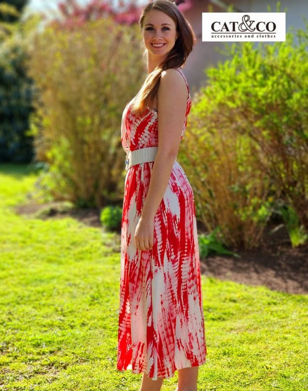 Miriam Batikkjole Rød