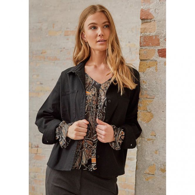 Hovedbilde Isay Karuna Jacket